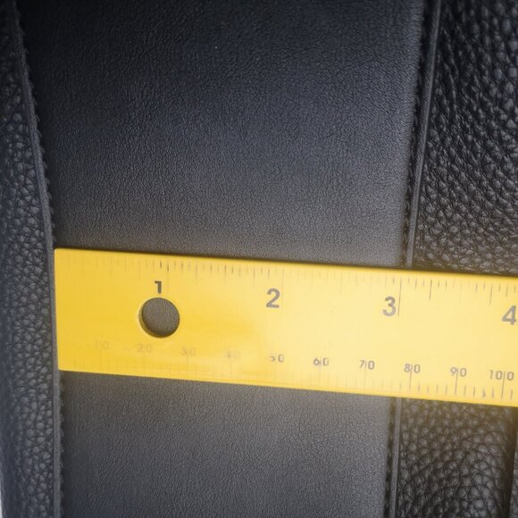 Naturalizer Faux Leather Black Pebble Finish Magnetic Closure Handbag - Picture 12 of 13